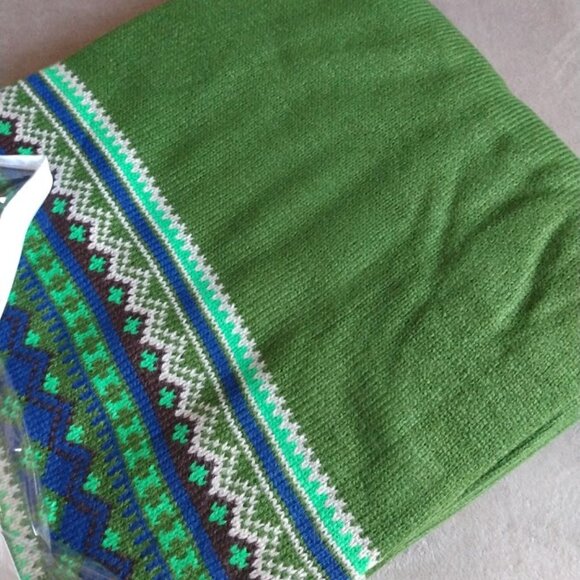 NWT Liz Claiborne NY~Green & Blue Fair Isle Decorative Throw Blanket 50 x 70 - Picture 5 of 7